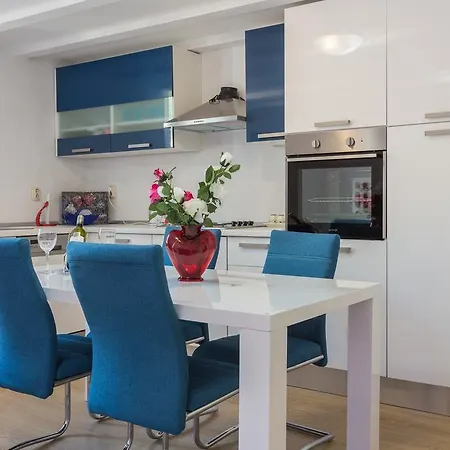 Guest house Dream 4*